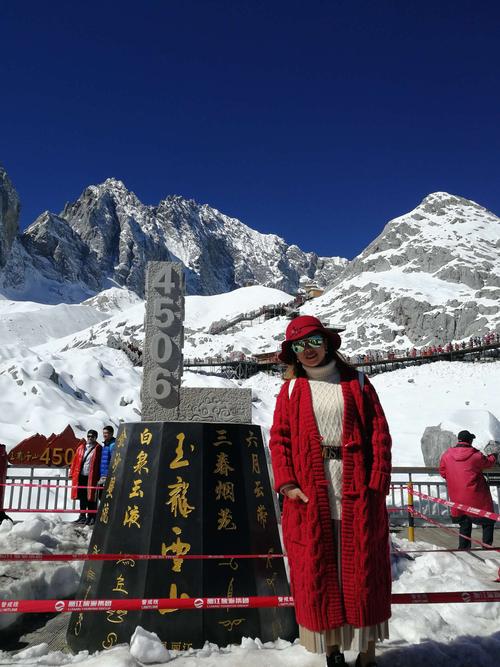 云南玉龙雪山在哪里_云南玉龙雪山在哪里,看图片