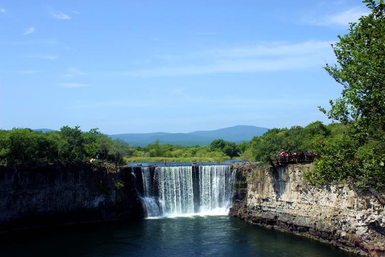 镜泊湖风景区_镜泊湖风景区介绍